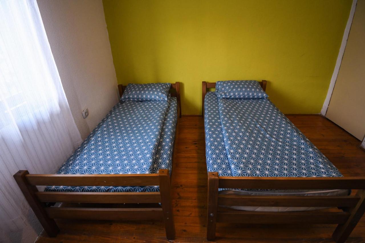 Yeti Guest House Mavrovo Bagian luar foto